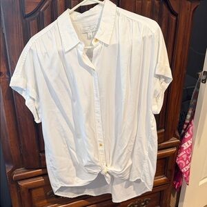 New Directions Cream Short-Sleeve Blouse